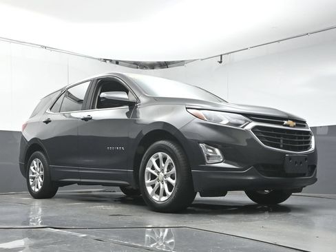 Used 2018 Chevrolet Equinox LT AWD/4WD image 31