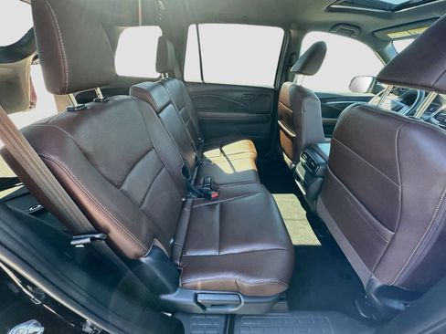 Used 2024 Honda Passport EX-L image 28