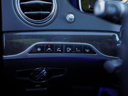 Used 2016 Mercedes-Benz S 65 AMG Sedan image 27