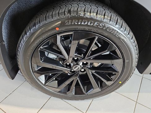 New 2026 Nissan Rogue Platinum AWD/4WD image 7