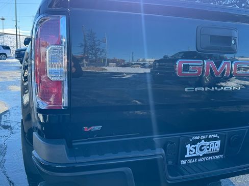 Used 2021 GMC Canyon Elevation image 8