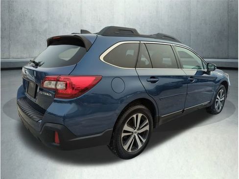 Used 2019 Subaru Outback 2.5i Limited image 6