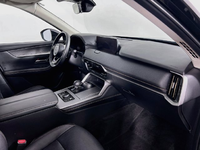 Used 2024 MAZDA CX-90 Plug-In Hybrid w/ Preferred AWD/4WD image 30