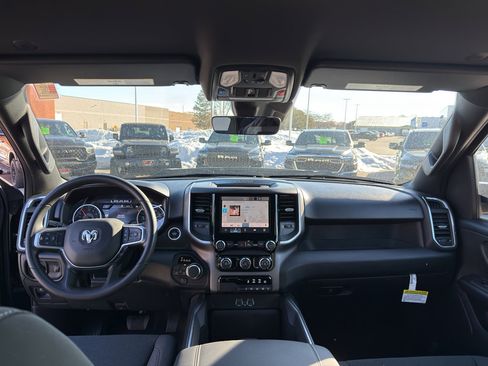 New 2026 RAM 1500 Express image 29