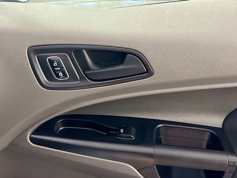 Used 2023 Ford Transit Connect XL image 31