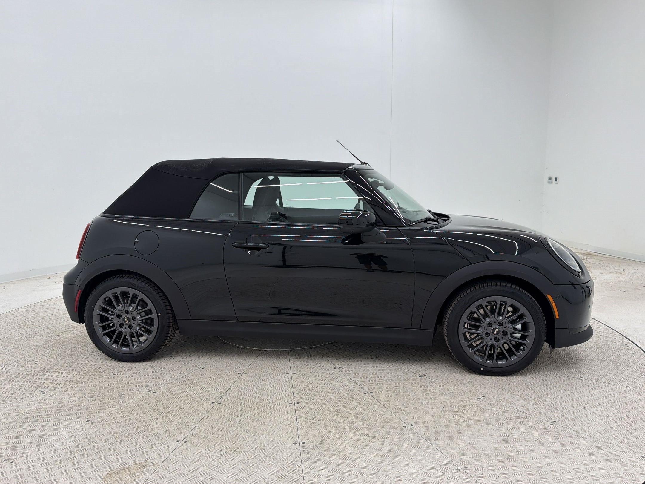 New 2026 MINI Cooper S FWD image 25