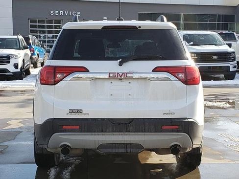 Used 2018 GMC Acadia SLT w/ LPO, Floor Liner Package image 7