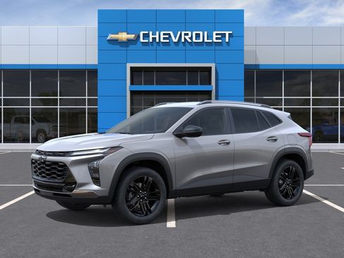 New 2026 Chevrolet Trax ACTIV w/ Driver Confidence Package FWD image 3