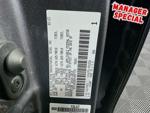 Used 2023 Toyota Tundra SR5 w/ SR5 Convenience Package AWD/4WD image 29