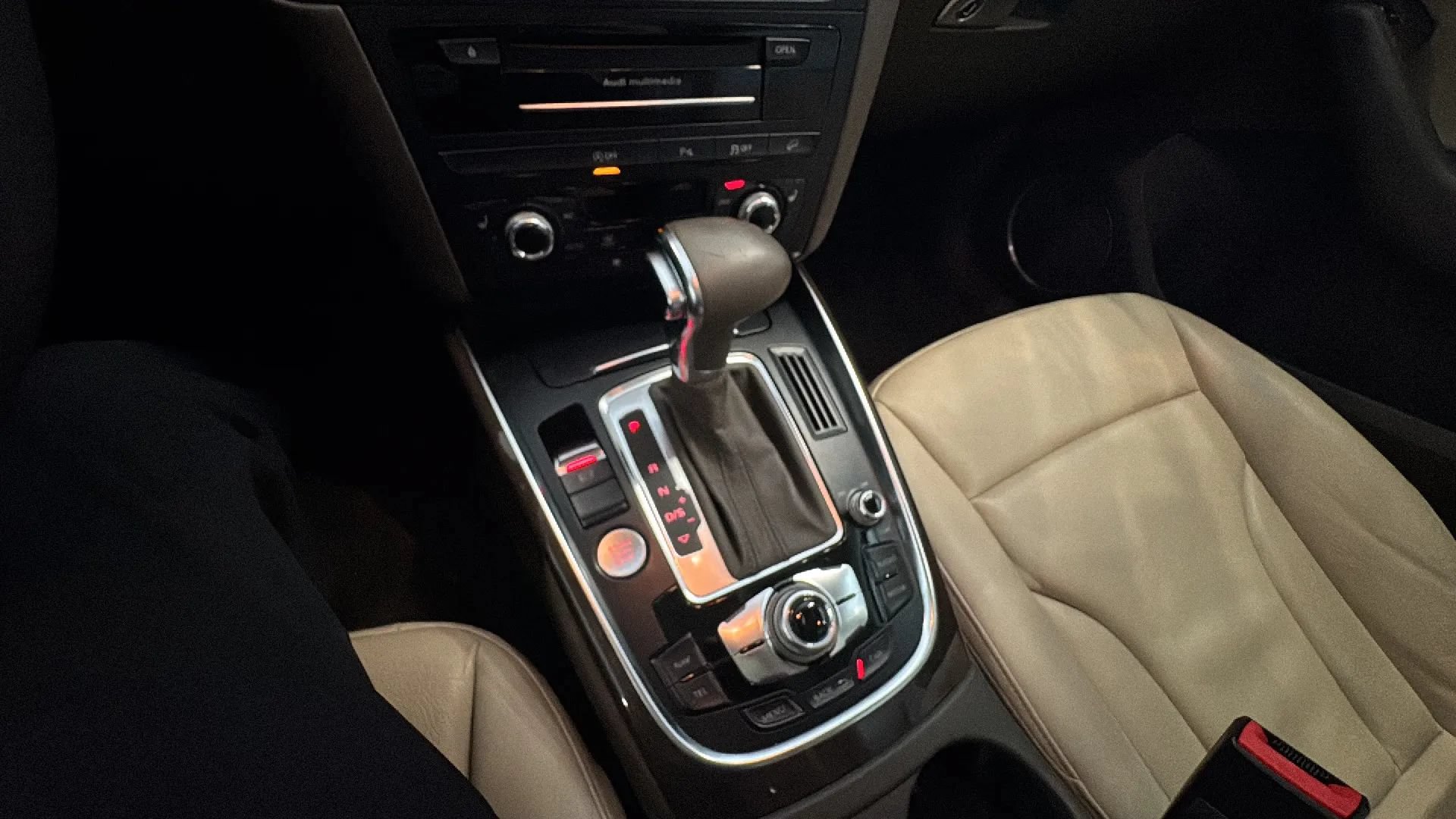 Used 2014 Audi Q5 3.0T Prestige AWD/4WD image 36