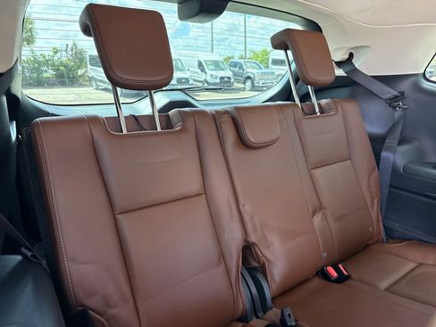 Used 2019 Subaru Ascent Touring w/ Popular Package #3 image 31