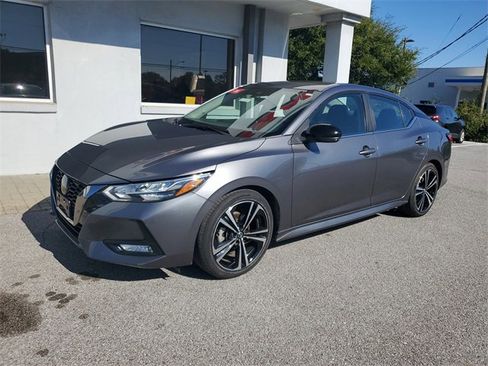 Certified 2022 Nissan Sentra SR w/ Electronics Package image 11