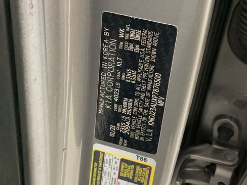 Used 2023 Kia Soul LX w/ Option Group 015 FWD image 13