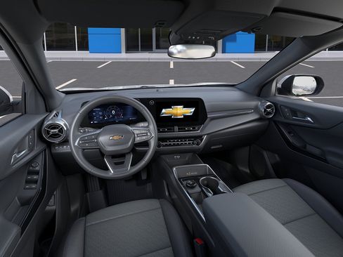 New 2027 Chevrolet Equinox LT w/ Convenience Package II FWD image 15