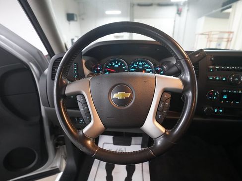 Used 2013 Chevrolet Silverado 2500 LT w/ Interior Plus Package AWD/4WD image 15