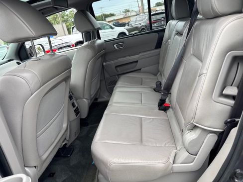 Used 2014 Honda Pilot Touring image 12