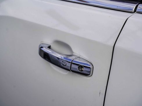 Used 2024 GMC Sierra 1500 SLT image 10