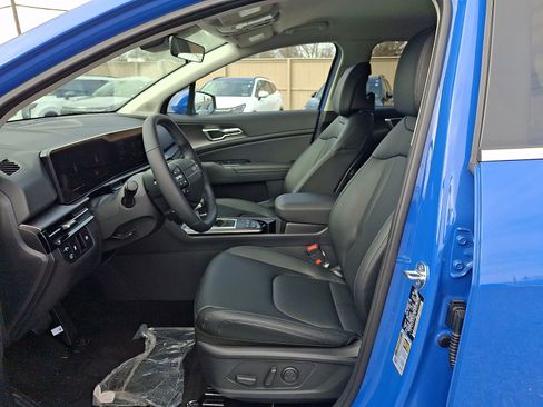 New 2026 Kia Sportage EX image 11