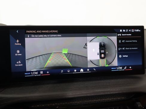 New 2025 BMW 330i xDrive 330i xDrive w/ M Sport Package image 7