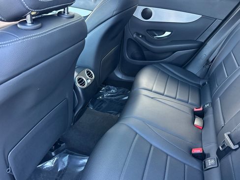 Certified 2022 Mercedes-Benz GLC 300 4MATIC image 12