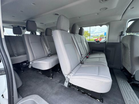 Used 2018 Nissan NV 3500 S image 13