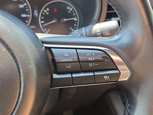 Used 2025 MAZDA MAZDA3 s Sport FWD image 20