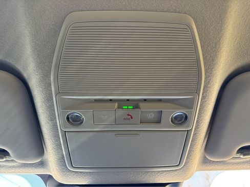 New 2026 Nissan Kicks SR w/ Cold Weather Package FWD image 31