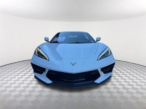 Used 2021 Chevrolet Corvette Stingray Preferred Cpe w/ Z51 Performance Package image 2