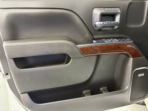 Used 2018 GMC Sierra 1500 SLT w/ SLT Premium Package image 14