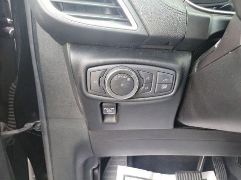 Used 2019 Lincoln Nautilus Select AWD/4WD image 36