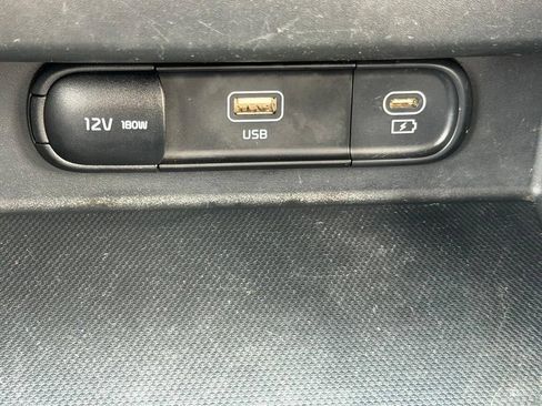 Used 2024 Kia Seltos S FWD image 21