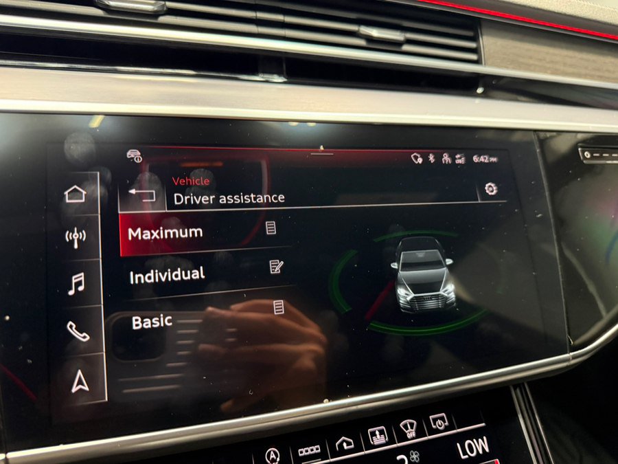 Used 2022 Audi A8 L 3.0T AWD/4WD image 45