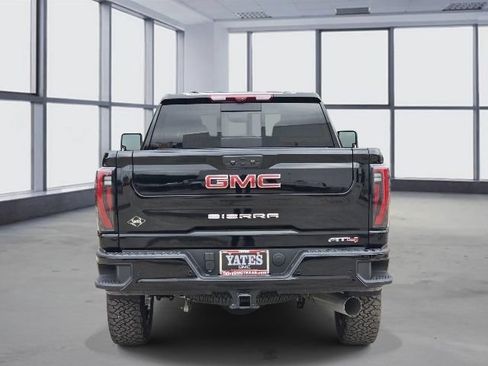 New 2026 GMC Sierra 2500 AT4 w/ AT4 Premium Plus Package AWD/4WD image 4