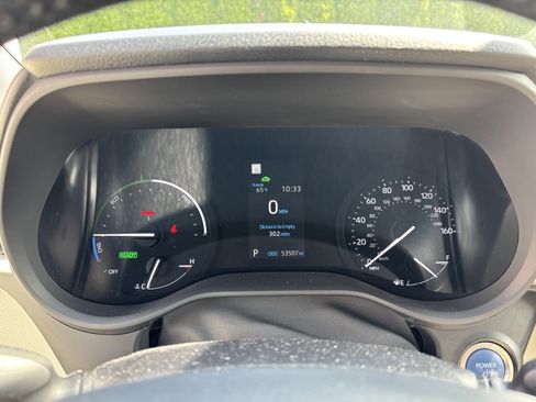 Used 2021 Toyota Sienna XLE w/ XLE Plus Package FWD image 22