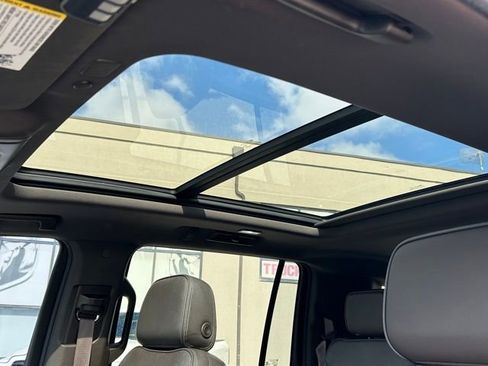 Used 2021 GMC Yukon XL Denali image 30