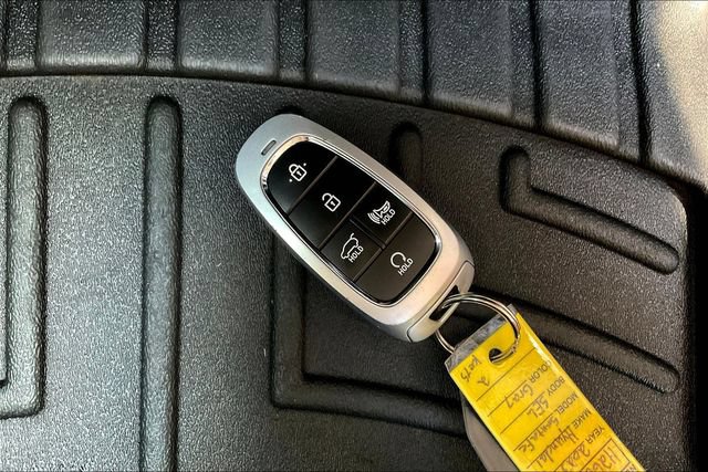Used 2023 Hyundai Santa Fe SEL FWD image 37