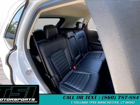 Used 2020 Ford Edge SEL AWD/4WD image 26