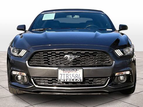 Used 2016 Ford Mustang Premium image 3