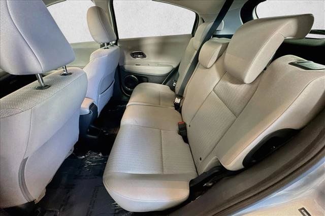 Used 2018 Honda HR-V EX image 22