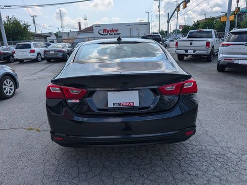 Used 2023 Chevrolet Malibu LT FWD image 7
