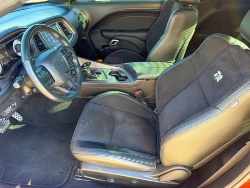 Used 2023 Dodge Challenger R/T Scat Pack w/ T/A Package image 12