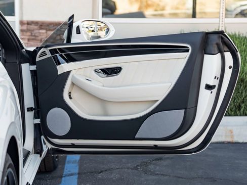 Certified 2024 Bentley Continental GT image 29