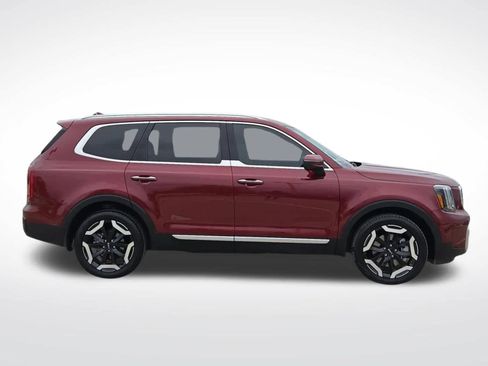 Certified 2024 Kia Telluride S w/ S Sunroof Package AWD/4WD image 8