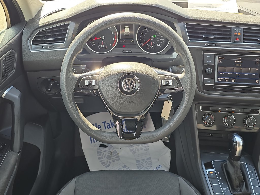 Used 2019 Volkswagen Tiguan S w/ 3rd Row Seat Package AWD/4WD image 29