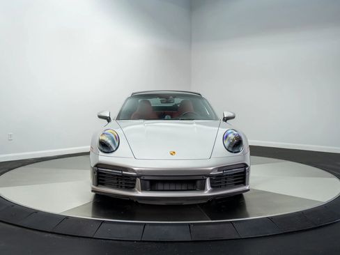 Used 2021 Porsche 911 Turbo S image 6
