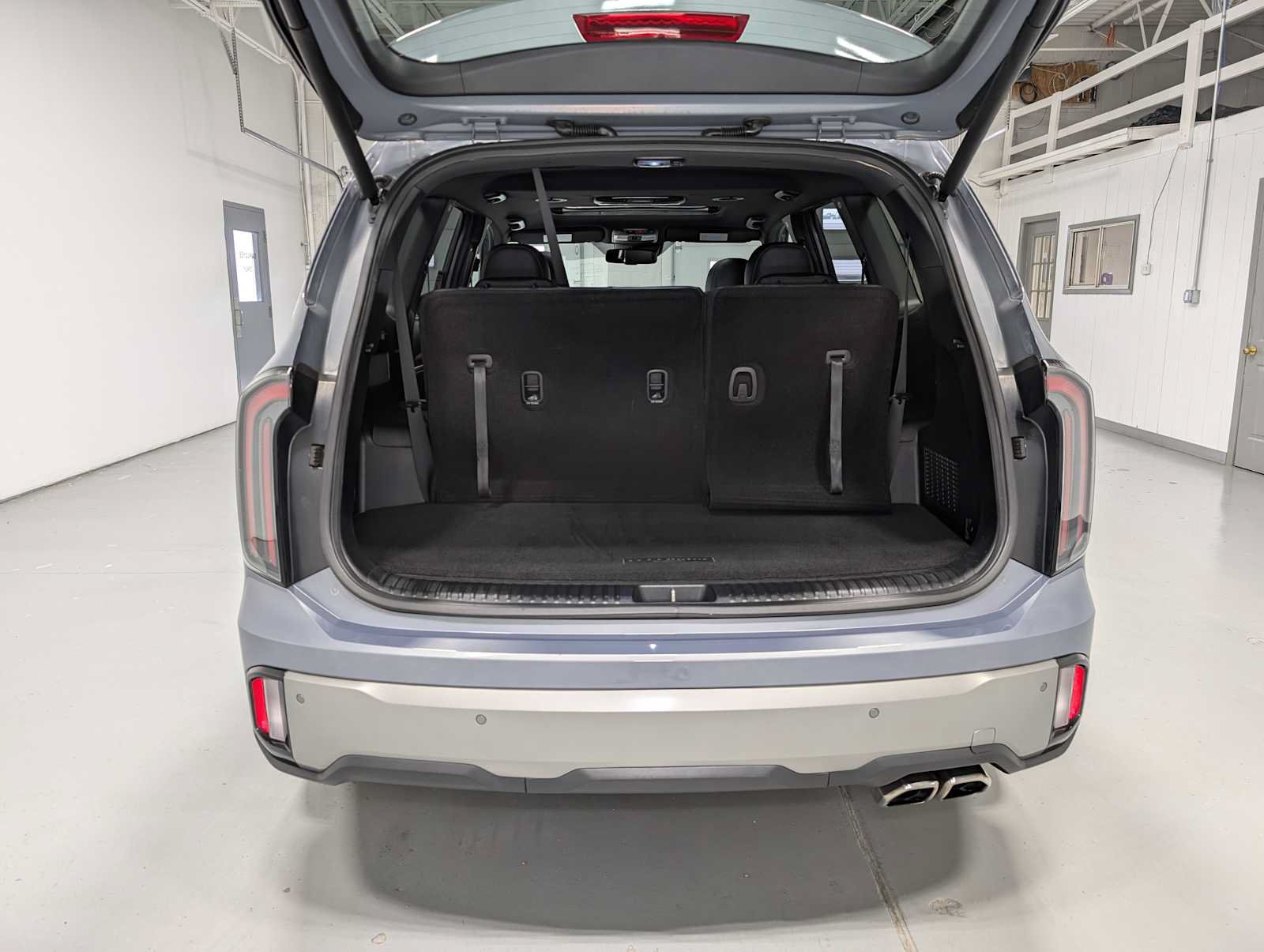 Used 2023 Kia Telluride EX X-Line AWD/4WD image 43
