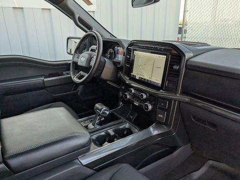 Used 2023 Ford F150 XLT image 34