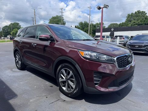 Used 2020 Kia Sorento FWD V6 image 7