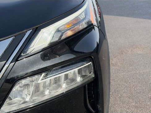 Used 2023 Nissan Rogue SL image 44