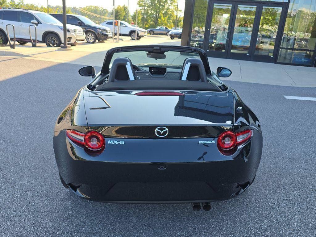 New 2026 MAZDA MX-5 Miata Sport w/ Interior Package RWD image 4